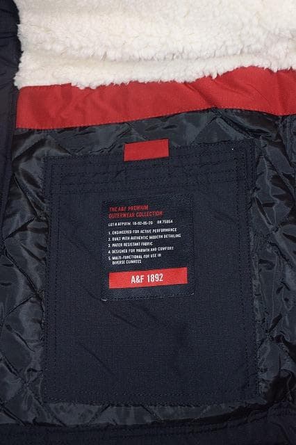 ◆アバクロ◆SHERPA LINED NYLON PARKA◆M・ネイビー◆