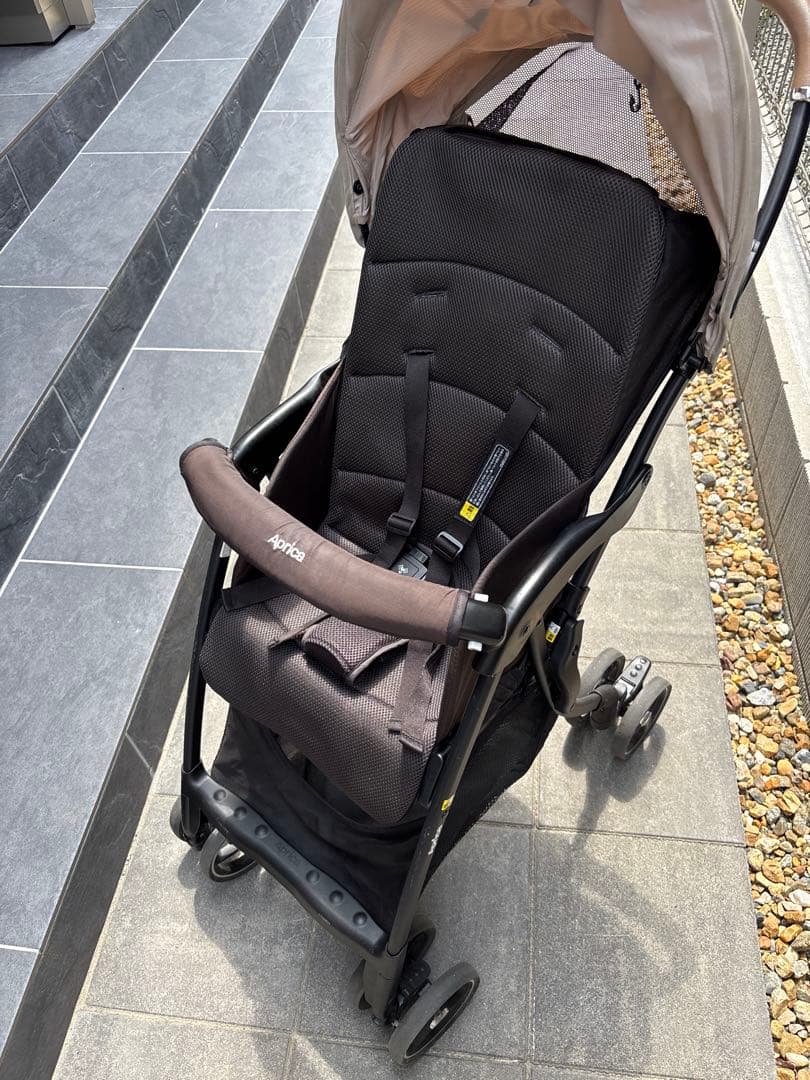 Aprica アップリカ マジカルエアーフリー ベージュ アンダーバッグ付き!