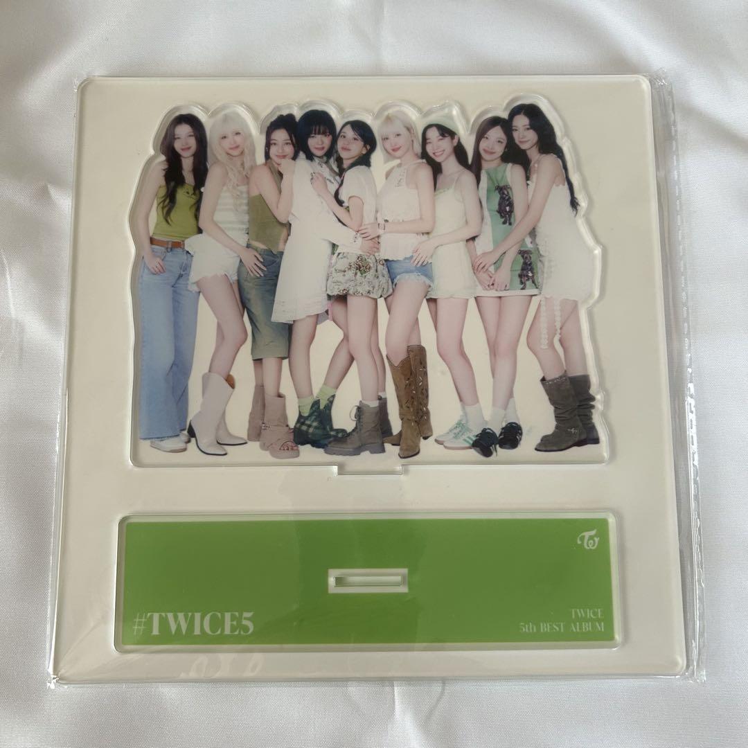新品未再生】TWICE5 初回B盤 ⭐︎トレカ＆アクスタ - メルカリ