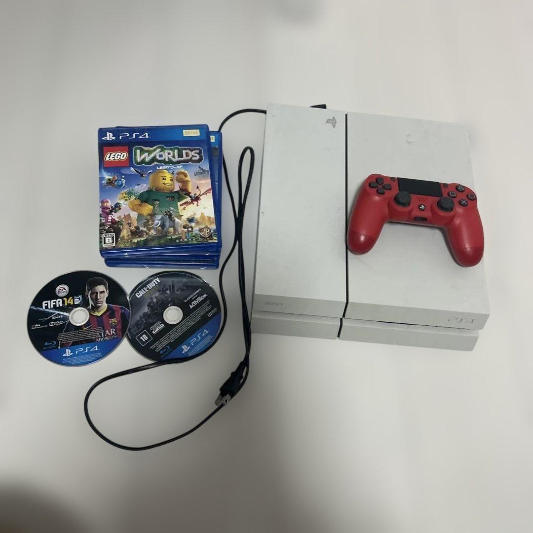 PlayStation 4 本体 赤コントローラー 3本のゲーム付き目立った傷や汚れなし
