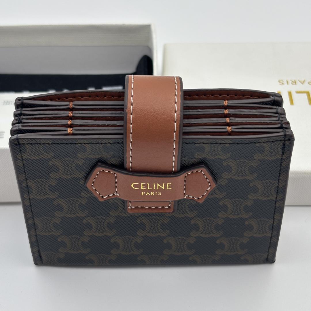 ★ CELINE ★ ロゴ カードケース ✨CELINE✨ ロゴ入り レザー カードケース - メルカリ