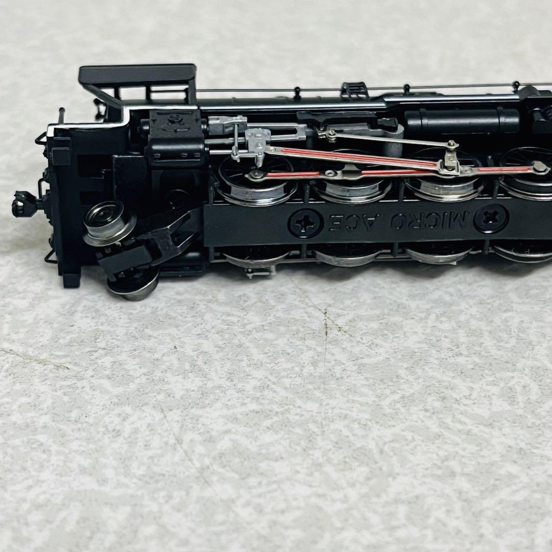 D60