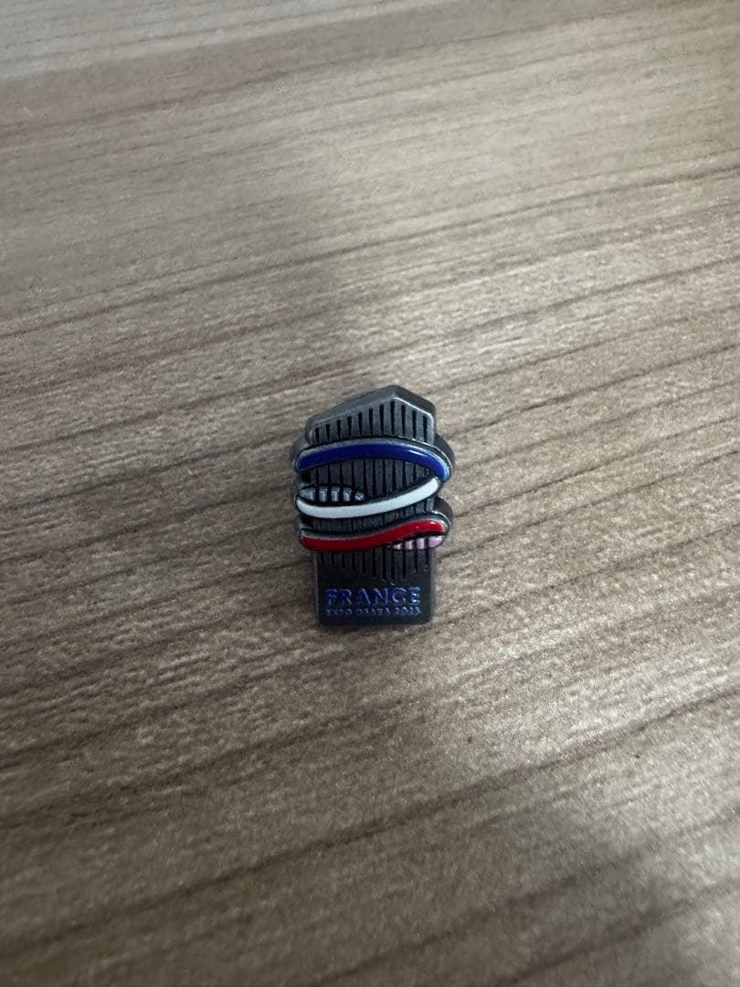 【非売品・大阪万博】フランス館 激レア ピンバッジ2025