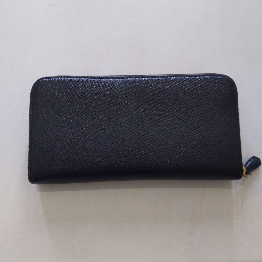 PRADA ブラック サフィアーノレザー 長財布