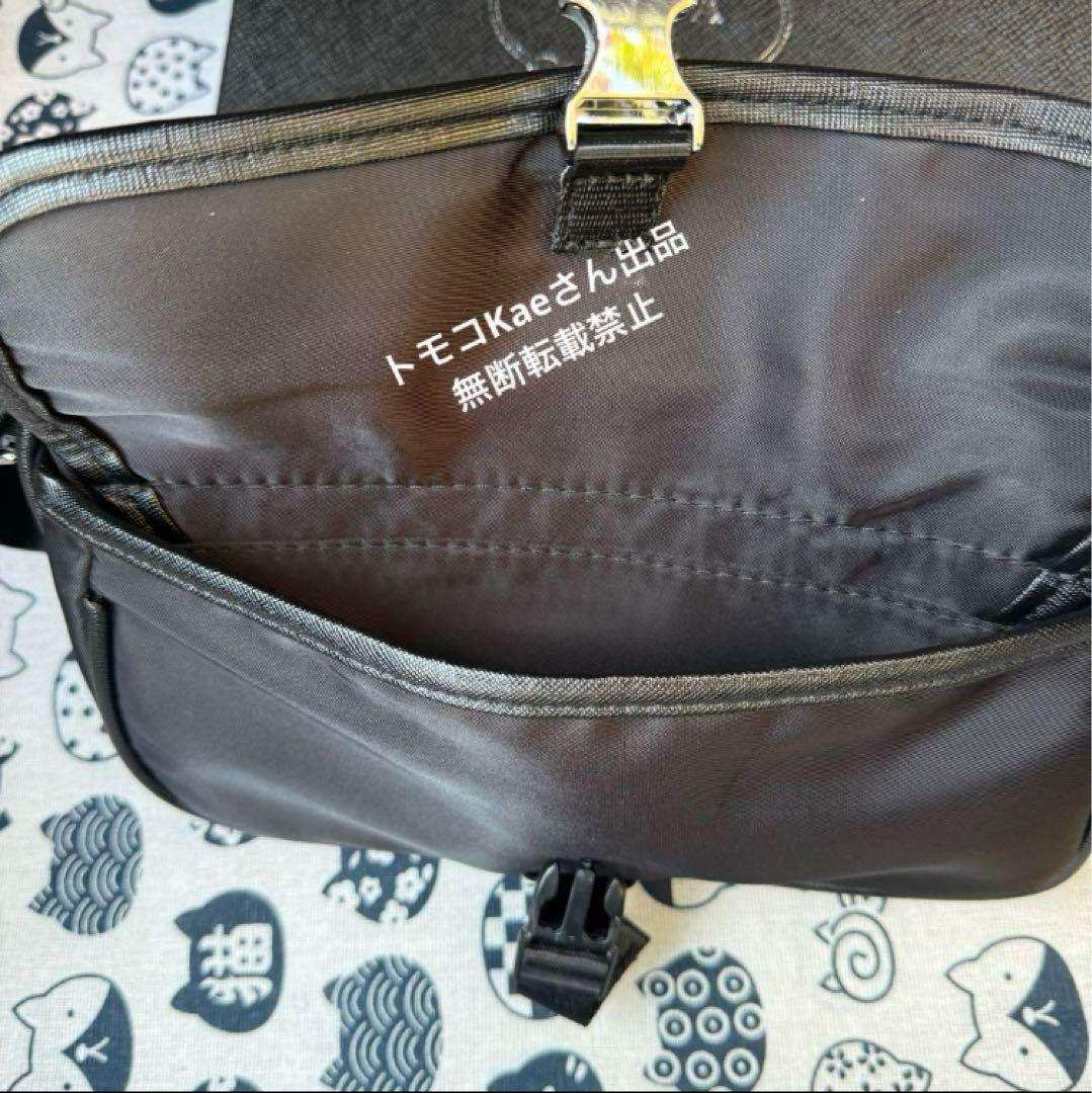 希少•超人気】新品 PRADAプラダ ポーチ ノベルティショルダー