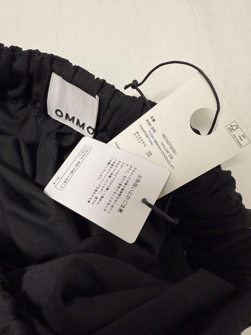 美品 ONMO TUCK DESIGN COCOON PT オーエムエムオー