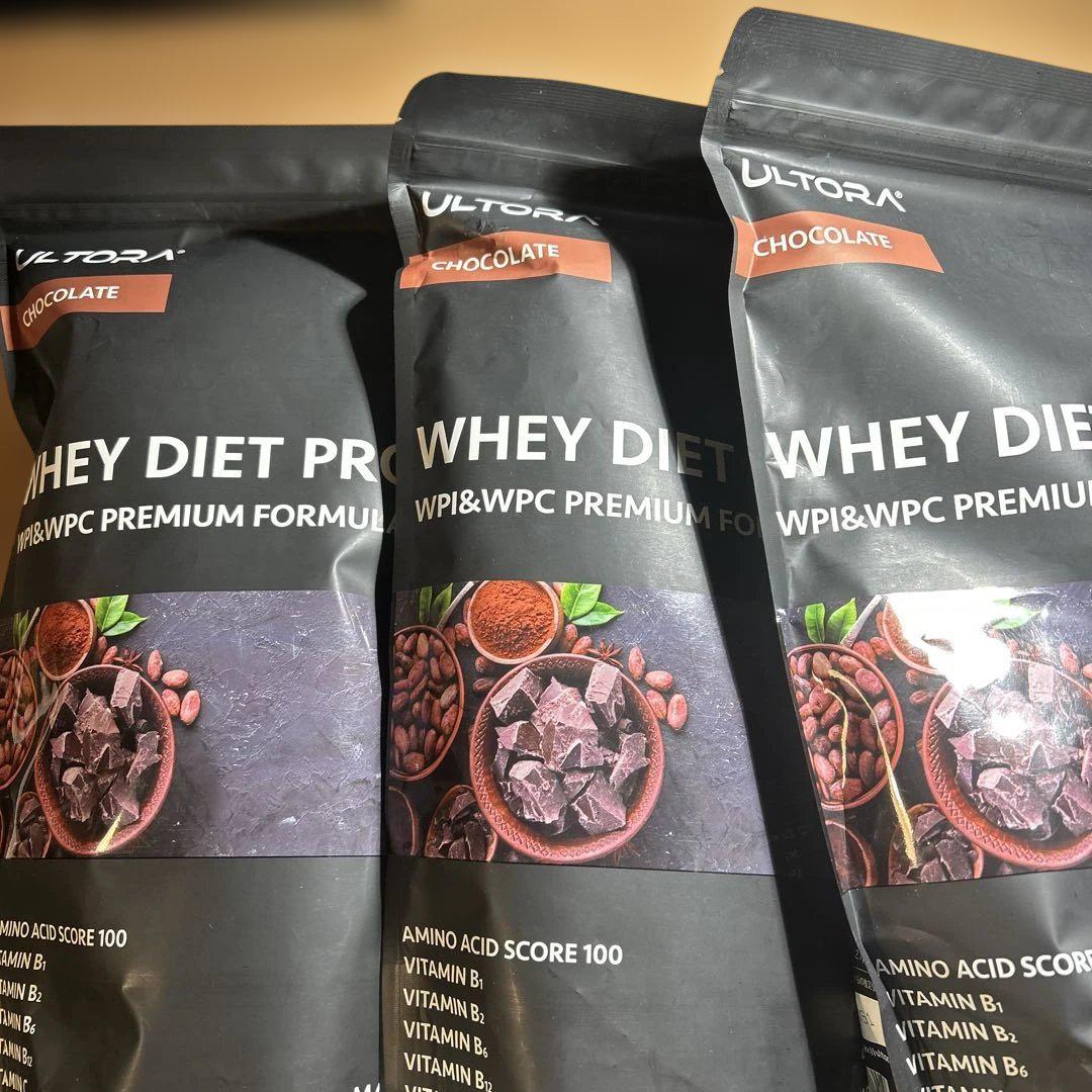 ULTORA WHEY DIET PROTEIN チョコレート 810g 3袋ホエイプロテイン