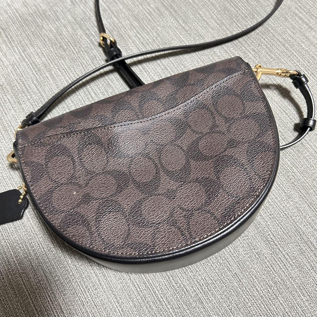 COACH コーチ ハーフムーン シグネチャー ショルダーバッグ 肩掛けかばん coach コーチ ショルダーバッグ 2way シグネチャー ハーフムーン