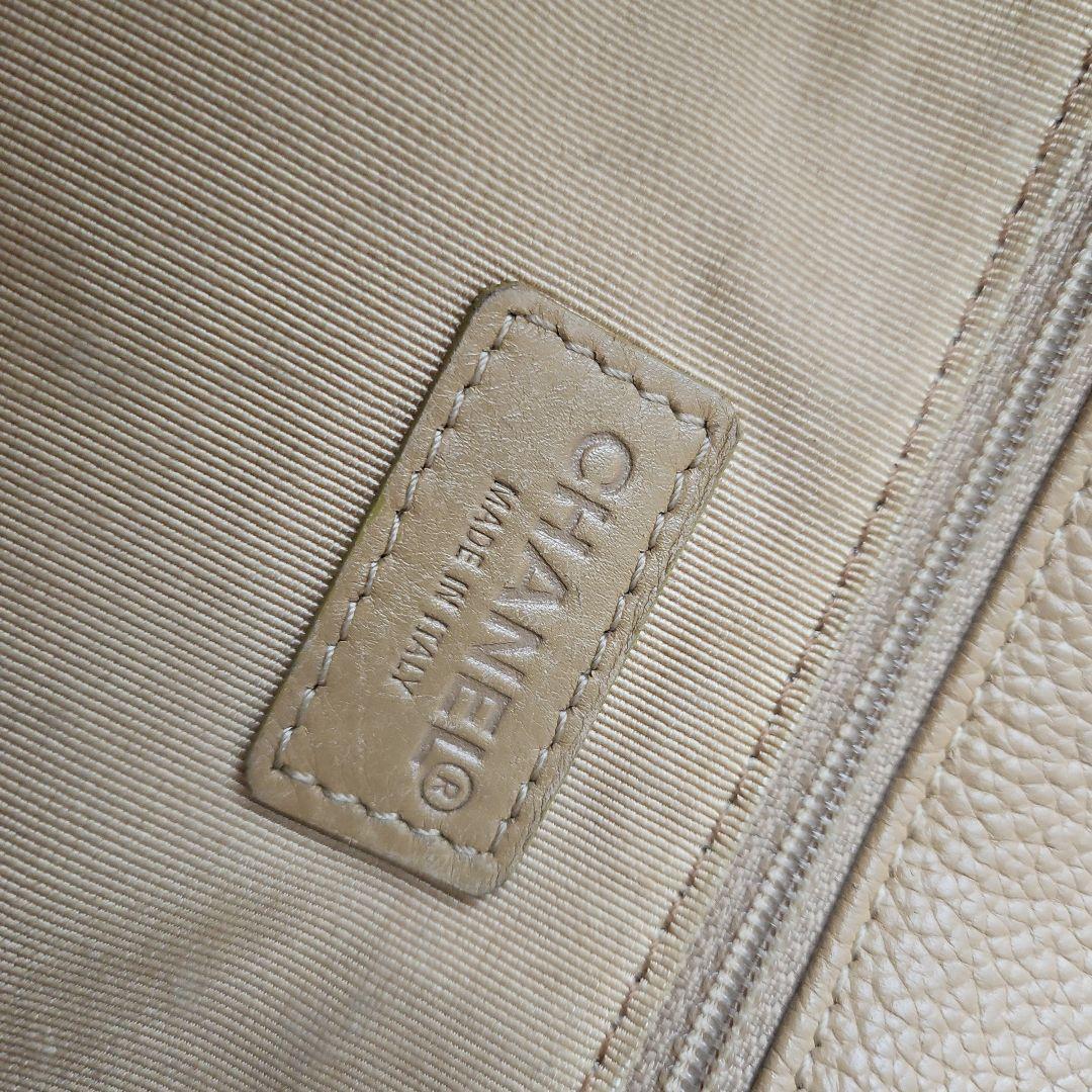 CHANEL ベージュ エグゼクティブトート