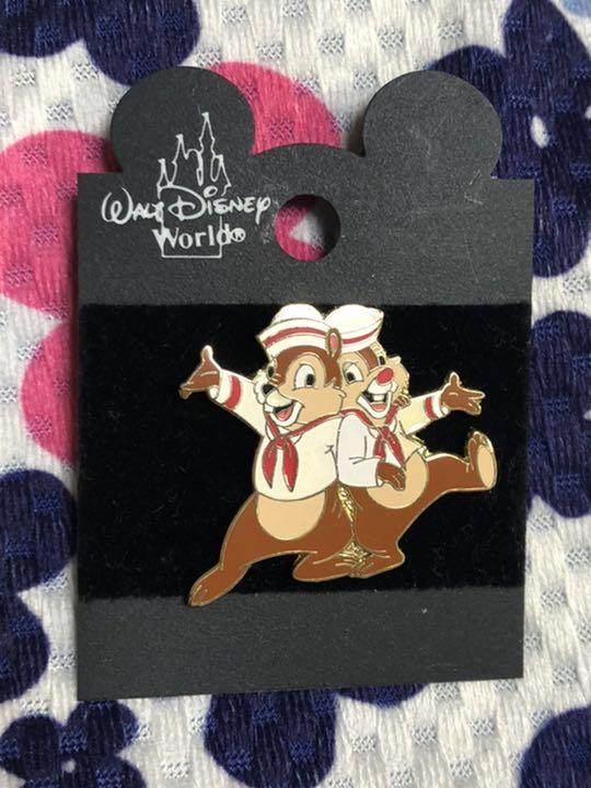 昔の★ディズニー クルーズライン チップとデール ピンバッチ 2222.昔の海外ディズニークルーズラインピン2002年限定チップと