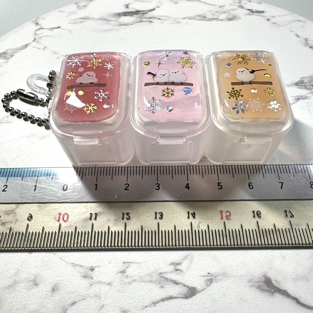 シマエナガ❁⃘*.゜レジンピルケース 5977☆ シマエナガ ピルケース 三連 ジョイント レジン