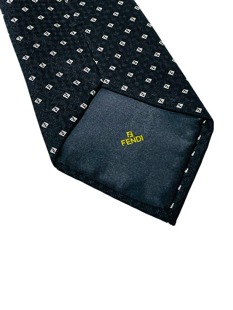 極美品☆FENDI フェンディ ブラック ネクタイ ズッカ柄　シルク 100%