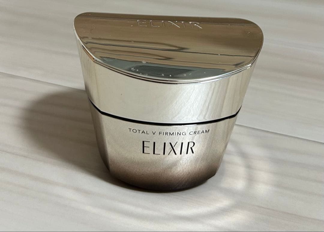 エリクシール トータルVファーミングクリーム 50g