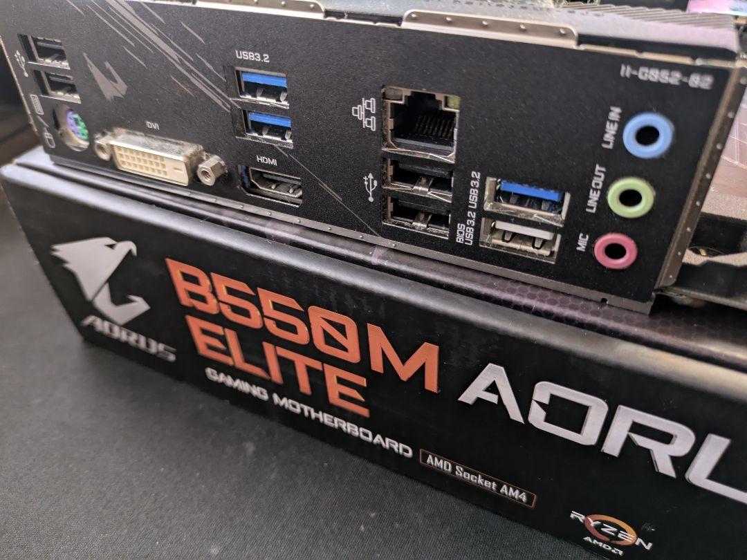 Ryzen5 5600x B550m メモリ32GB セット