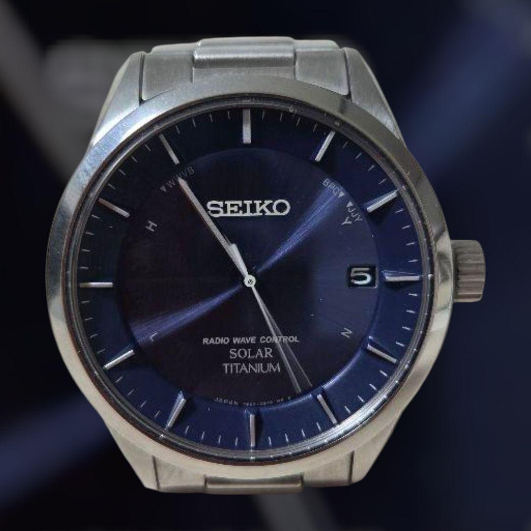 美品 SEIKO　セイコー　7B24　ブルー　ネイビー　チタン　ソーラー 美品 SEIKO セイコー 7B24 ブルー ネイビー チタン ソーラー