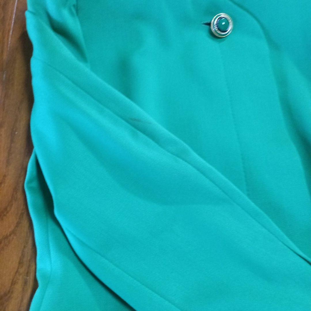 ヴィンテージ!ヴェルサーチスーツ38 鮮やかグリーン! ヴィンテージ!ヴェルサーチスーツ38 鮮やかグリーン!