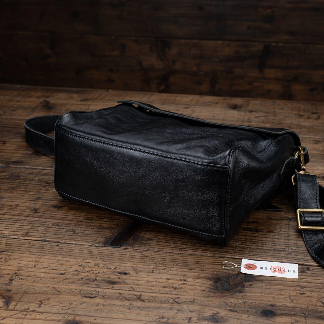 新品 本革 メンズ ミニバッグ ミニショルダーバッグ 黒 ブラック