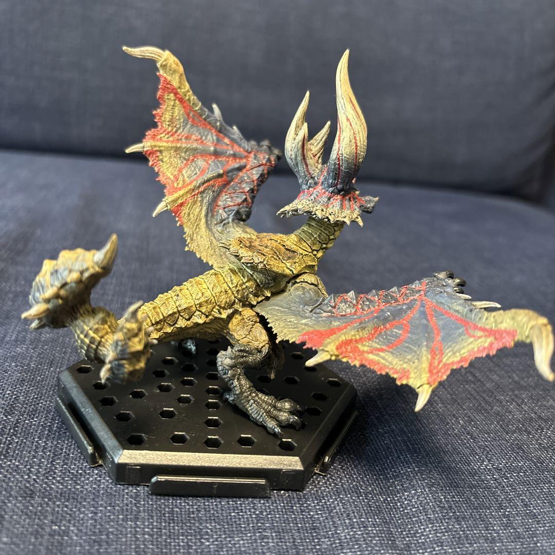 モンスターハンターフィギュア ディアブロスディアブロス亜種鏖魔ディアブロス ディアブロス亜種 フィギュア - メルカリ