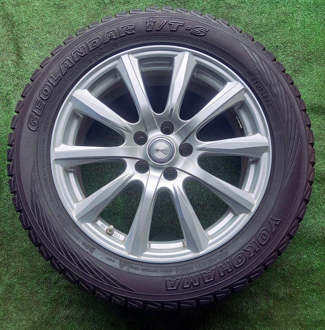 レクサスNX RAV4 ハリアーなど 235/55R18 スタッドレスタイヤ