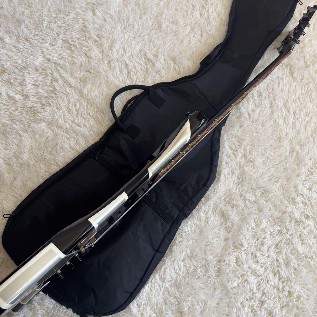 美品★EDWARDS E-TT ベース DIR EN GREY Toshiya