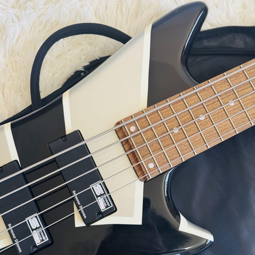 美品★EDWARDS E-TT ベース DIR EN GREY Toshiya