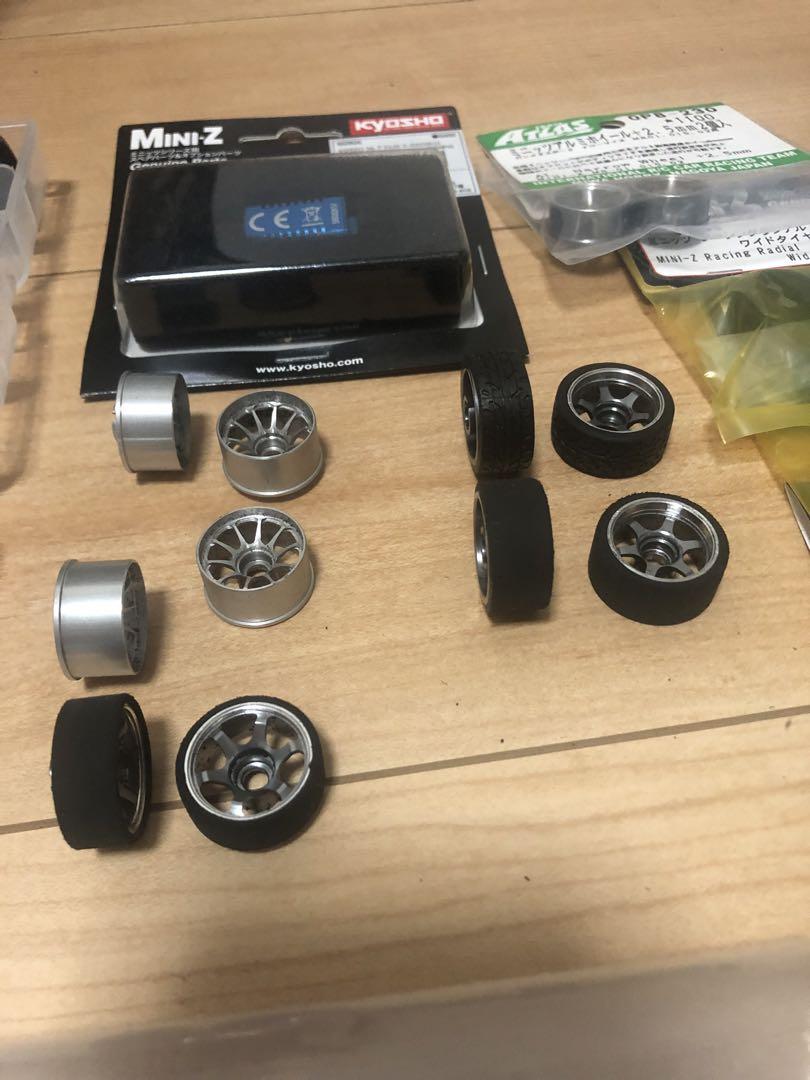 京商ミニッツ MR-03EVO ボックス、スペアパーツ、工具付き