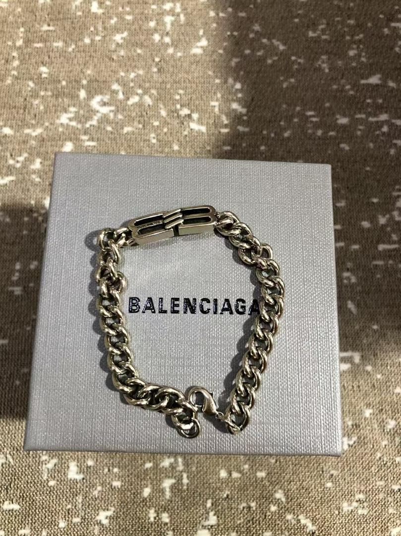BALENCIAGA シルバーチェーンブレスレット