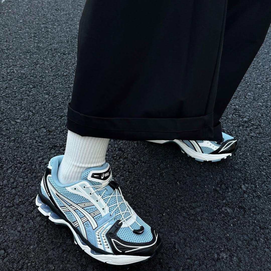 tak様専用】ASICS Unlimited Gel-Kayano 14 ユナ - メルカリ
