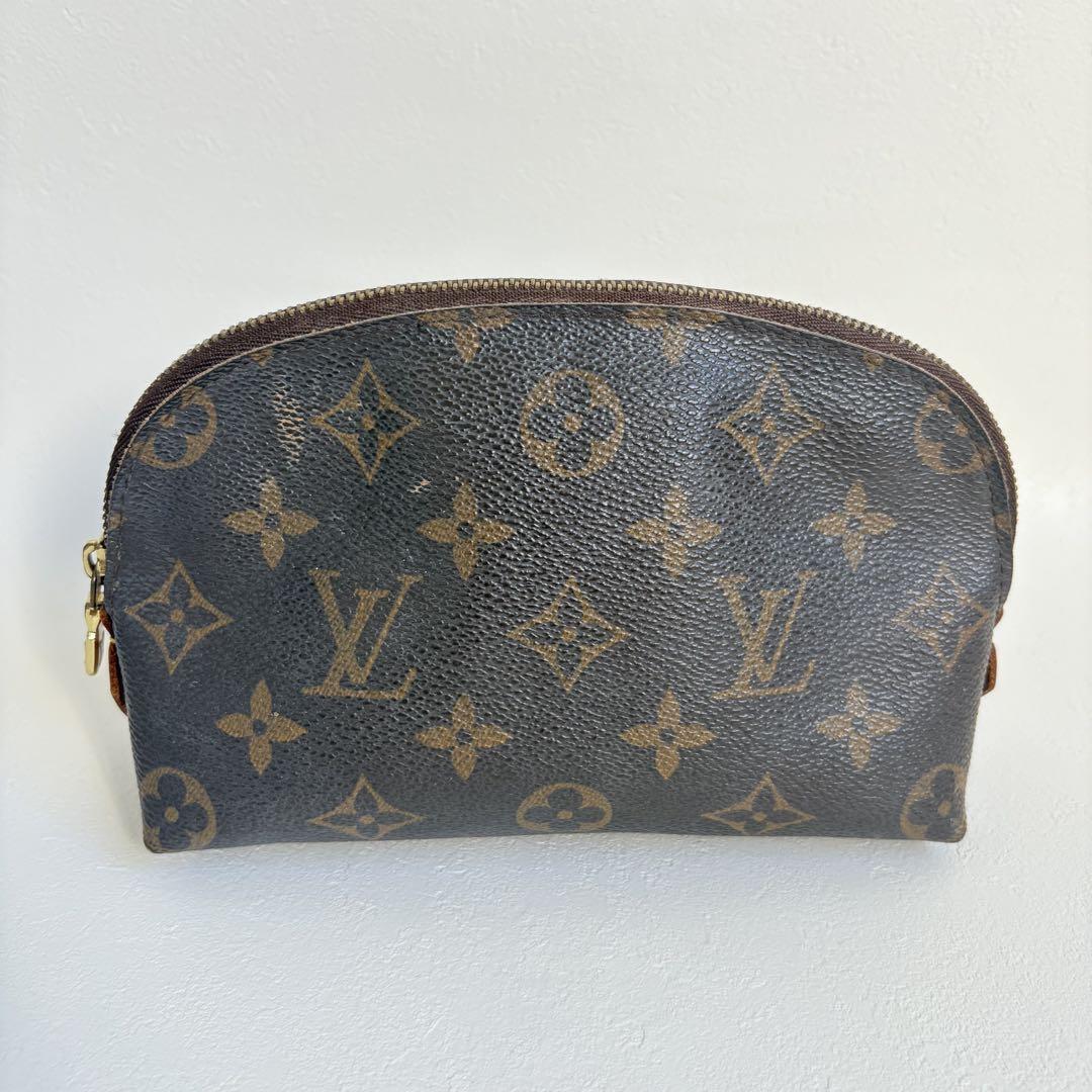 ルイヴィトン　ポシェット　コスメティック　ポーチ　モノグラム LOUIS VUITTON ほぼ新品 ルイヴィトン バイカラー モノグラム