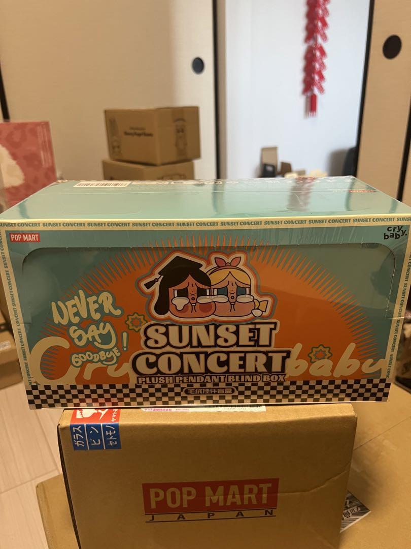 POPMART CRYBABY SUNSET CONCERT シリーズ 未開封