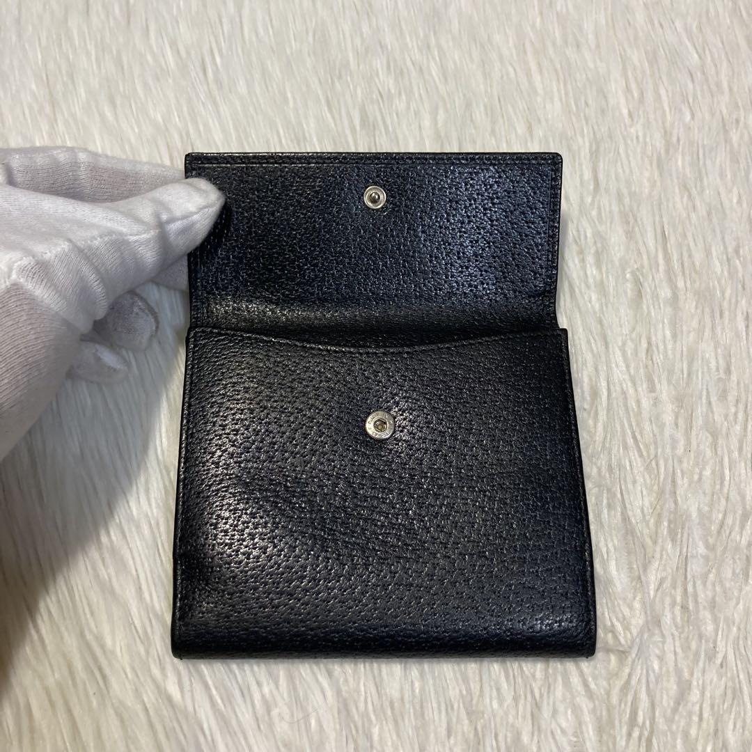 月末特別セール 美品　GUCCI グッチ　二つ折り　財布　シルバー金具　黒