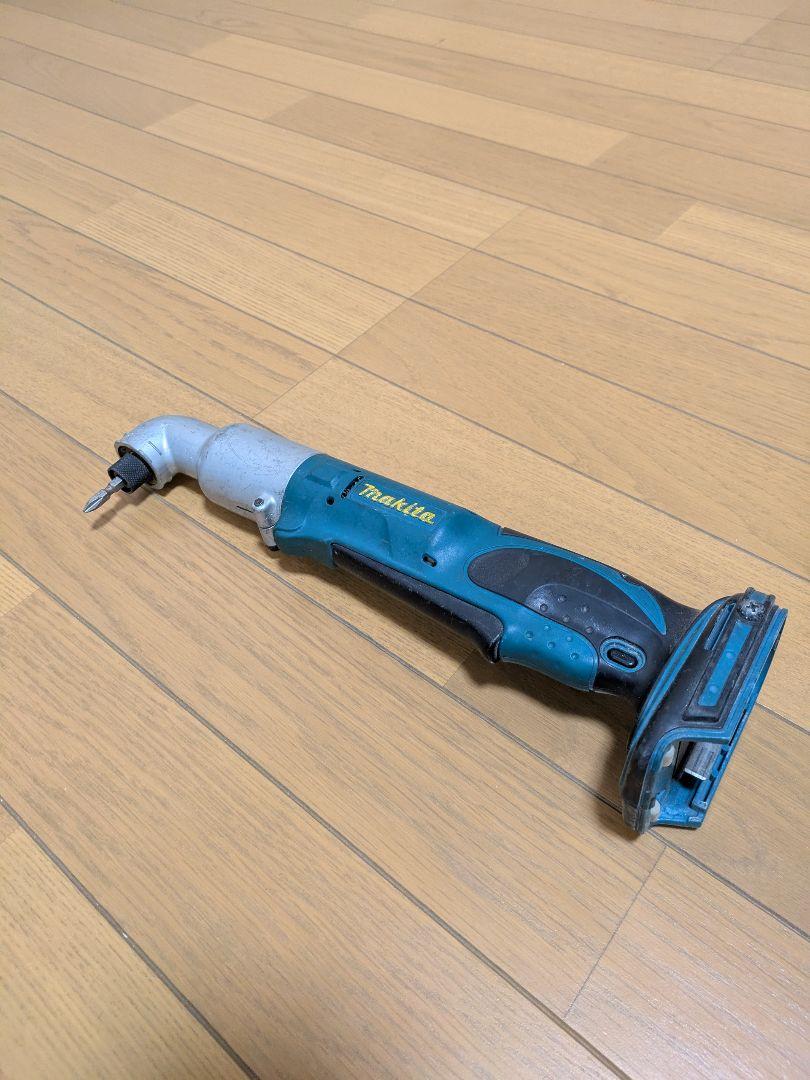 マキタ充電式アングルインパクトドラバ（TL060D）14.4V本体のみ