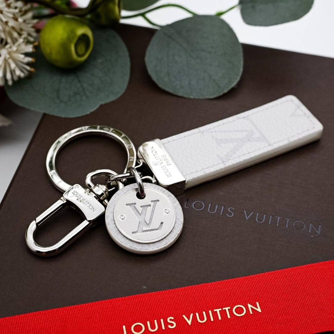楽天市場】LOUIS VUITTON ルイ ヴィトン タイガ ポルトクレ ネオ