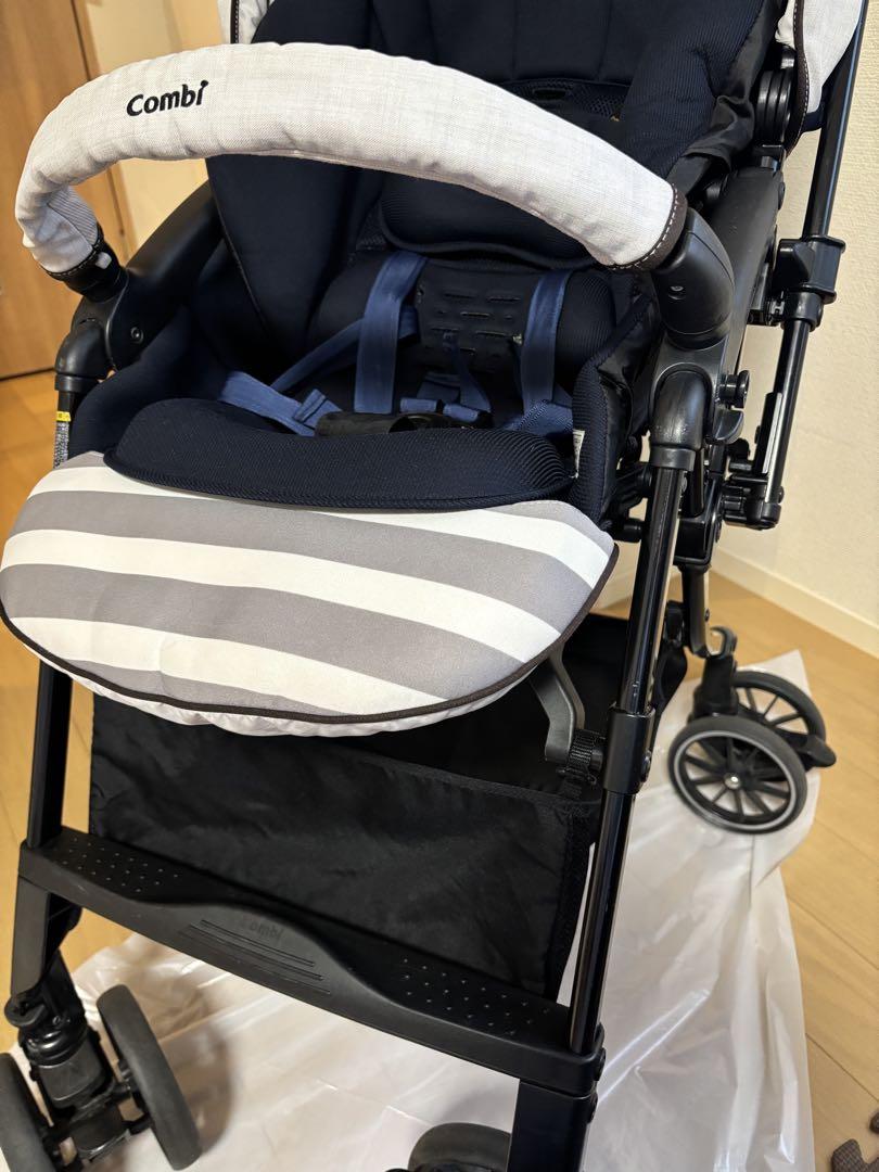 【コンビ Combi】ベビーカー　スゴカル4キャス compact