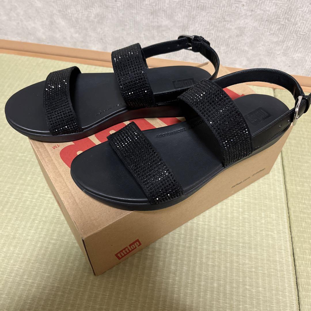 フィットフロップ　サンダル
