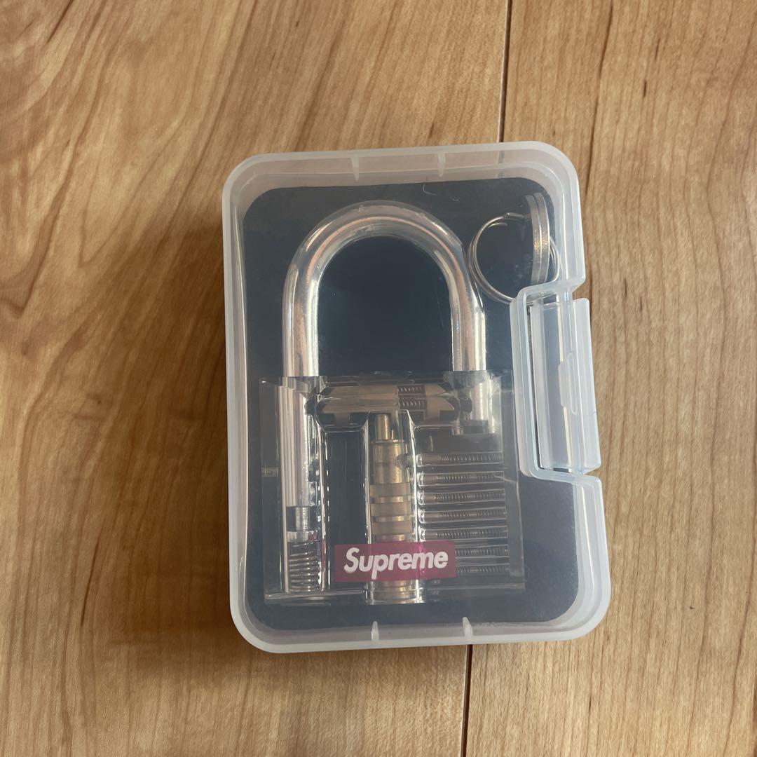 Supreme 透明南京錠 新品未使用オンライン ショップ 安い