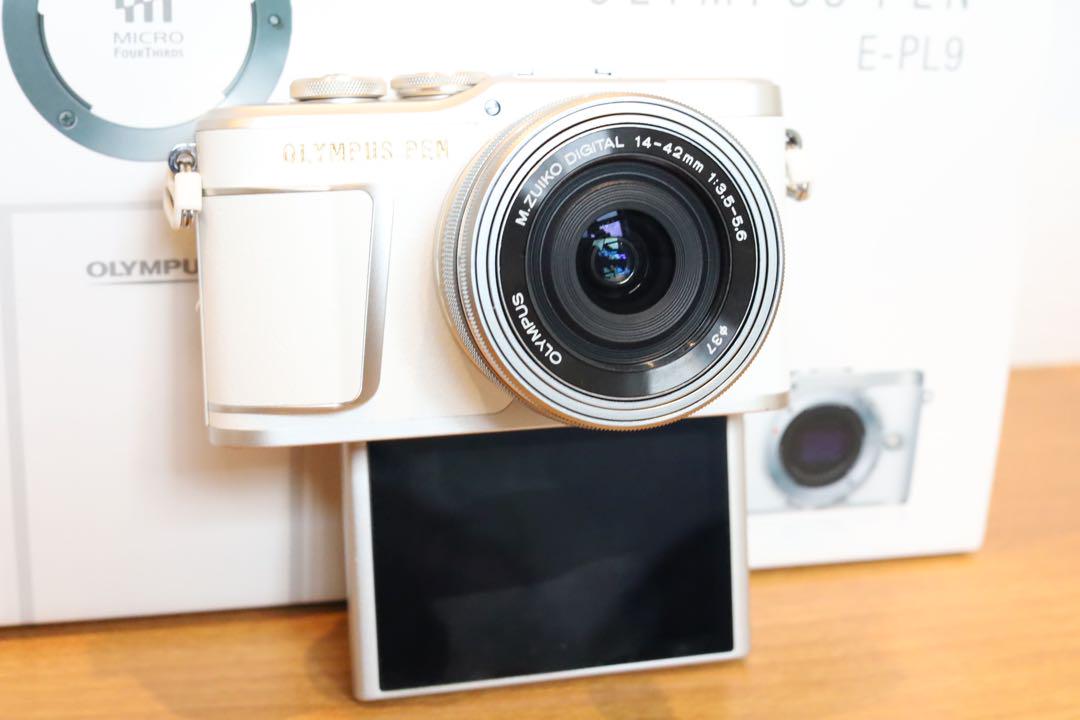 【美品】OLYMPUS PEN E-PL9 EZダブルズームキット ホワイト
