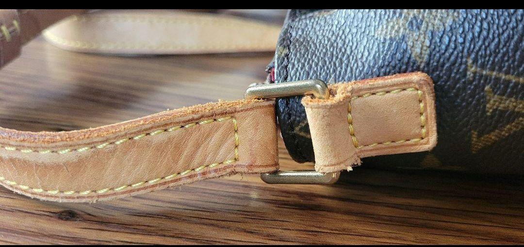 LOUIS VUITTON ルイヴィトン ヴィバシテ　ショルダーバッグ中古