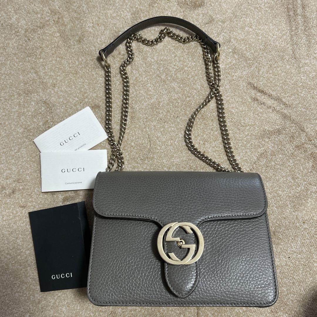 GUCCI インターロッキング　グレージュ