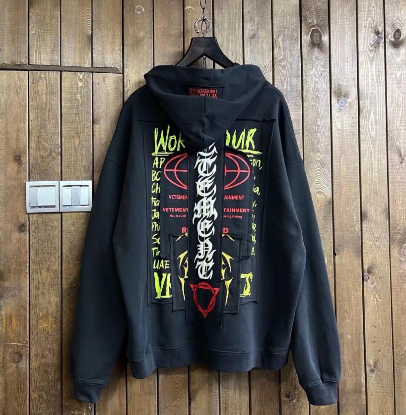 Vetements パーカー M