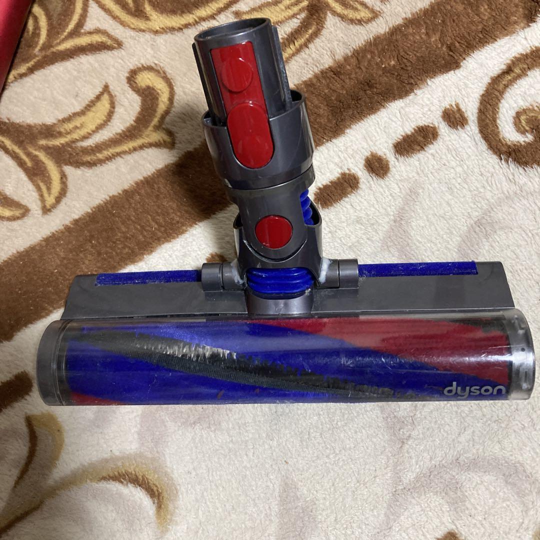 Dyson v8 sv slim fluffy 掃除機　ダイソン