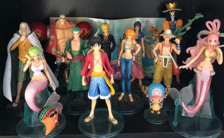 メルカリ ワンピースフィギュア 麦わらの一味ほか コミック アニメ 8 8 中古や未使用のフリマ