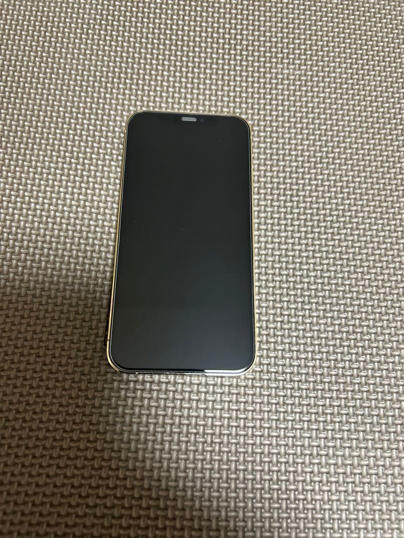 販売する iPhone 12 pro ゴールド 256 GB docomo