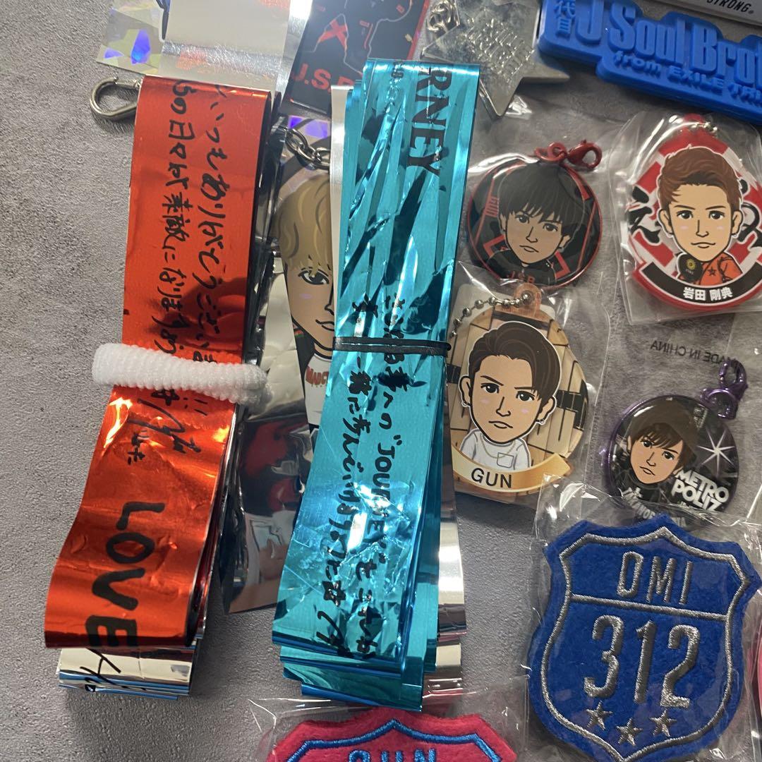 3 JSB グッズ まとめ売り ３１点 完全未使用品 三代目JSB グッズ まとめ売り セット ガチャ チャーム - メルカリ