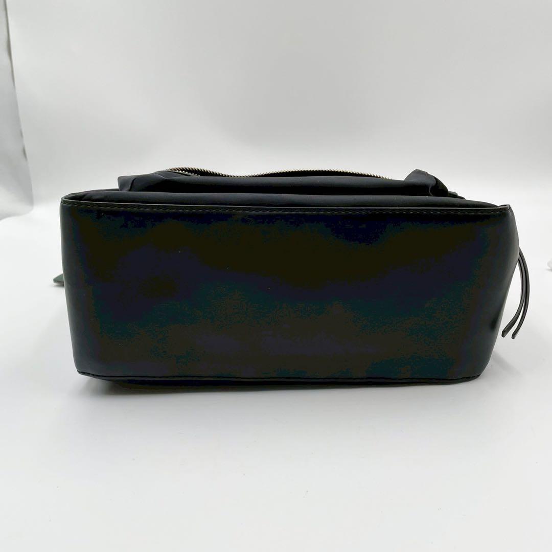 極美品 トリーバーチ TIDA バックパック ナイロン 通勤 通学