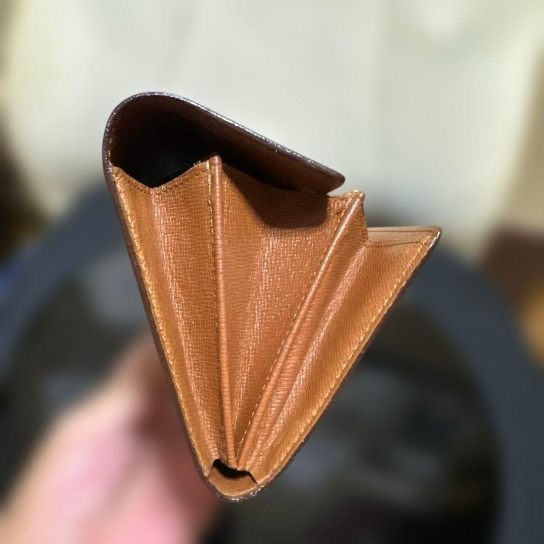 ⑤☆美品☆カード2枚タイプ♪サラ長財布