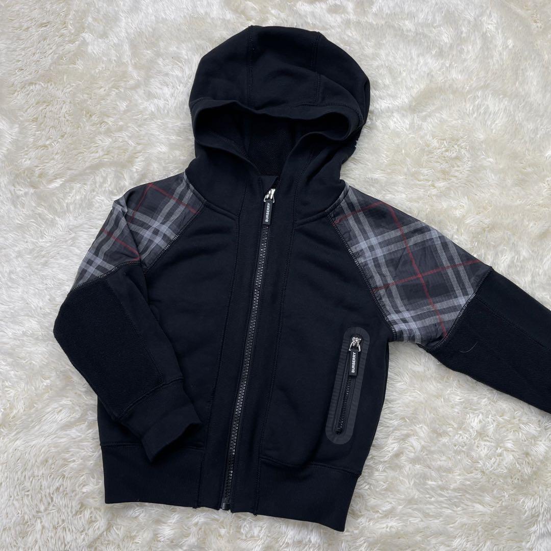 ✨希少✨BURBERRY LONDON ENGLAND パーカー 104cm