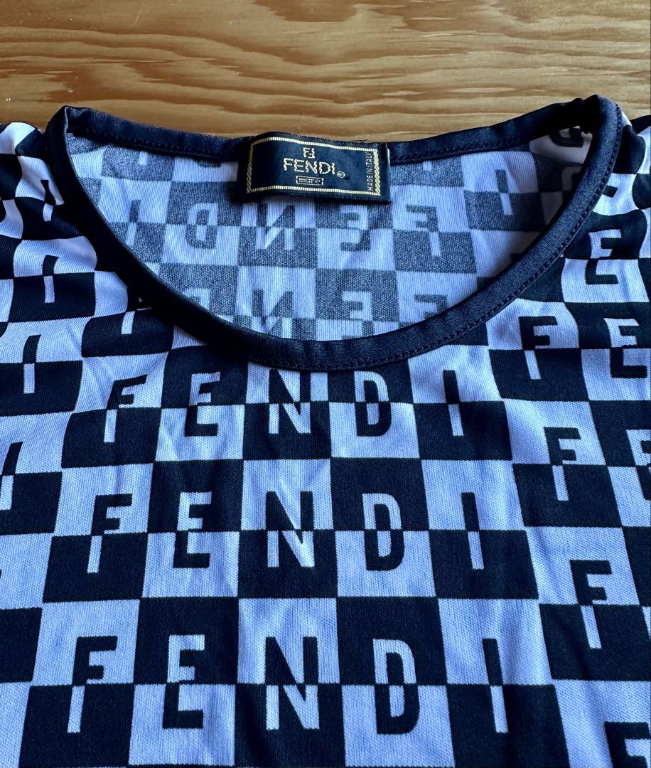 【新品】 FENDI フェンディ Tシャツ　サイズ42 ⭐︎希少⭐︎