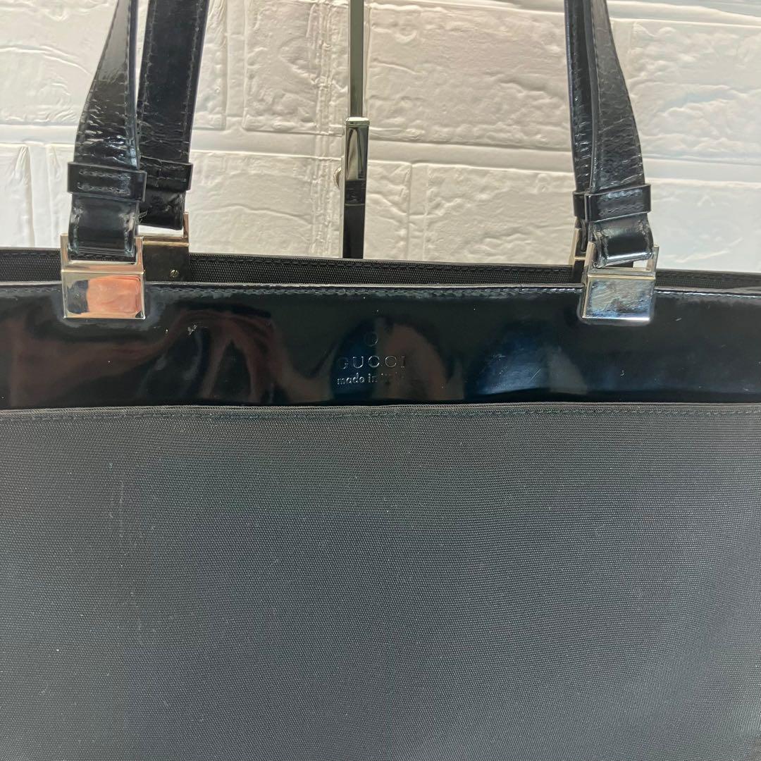 GUCCI グッチ