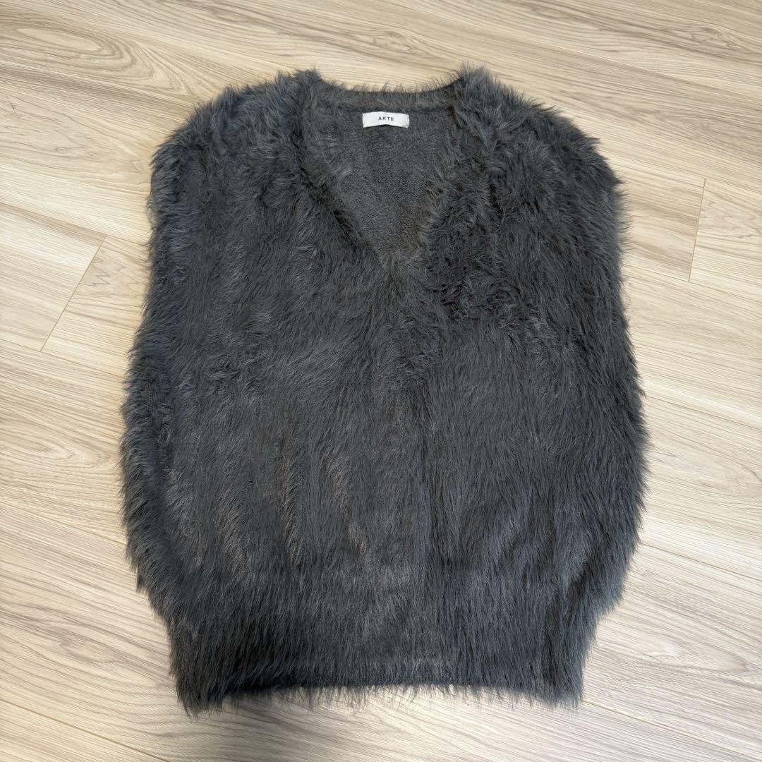 【美品】AKTE Vネックシャギーニットベスト